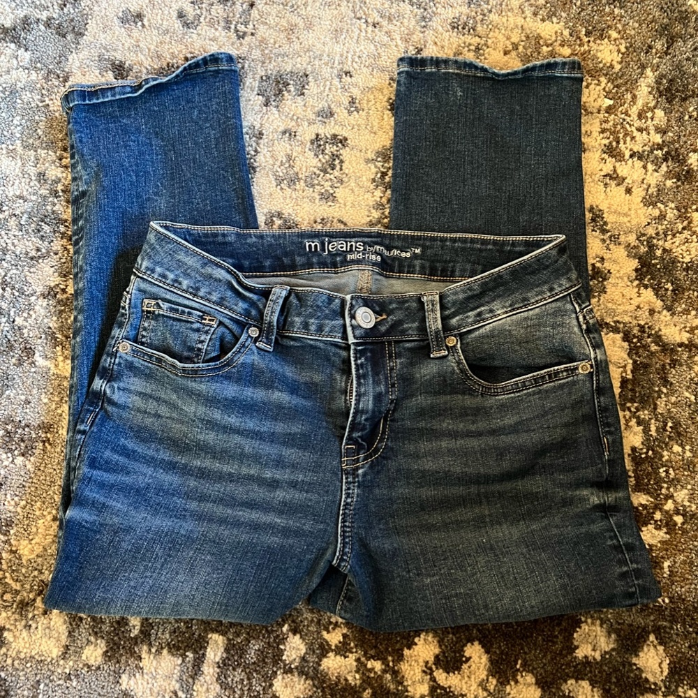 Maurices Mid Rise Crop